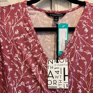 41 Hawthorn Mauve Dress with White Floral Design NWT